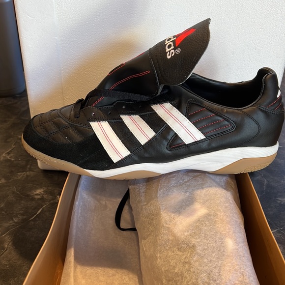 Adidas Iseran Goal Indoor Soccer Shoes Black-White - Picture 2 of 8